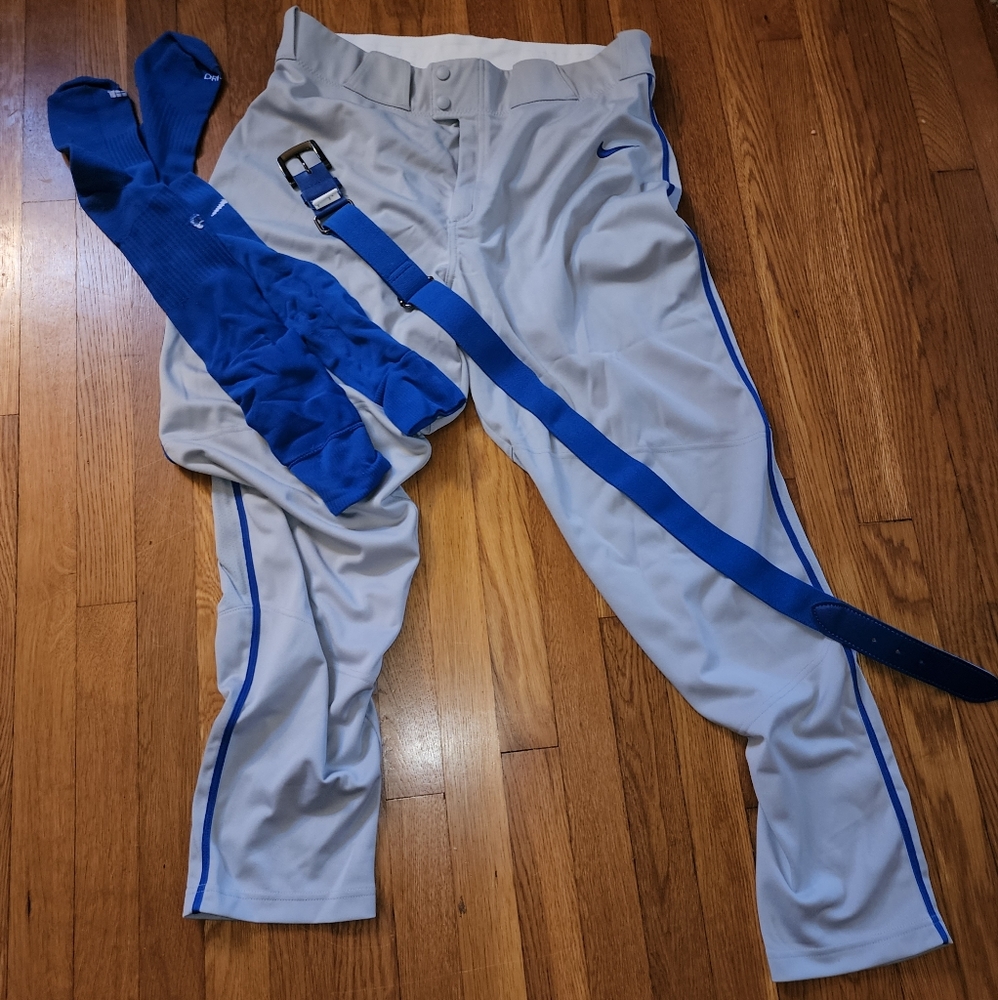 Baseball pants, belt and socks (2 pair)